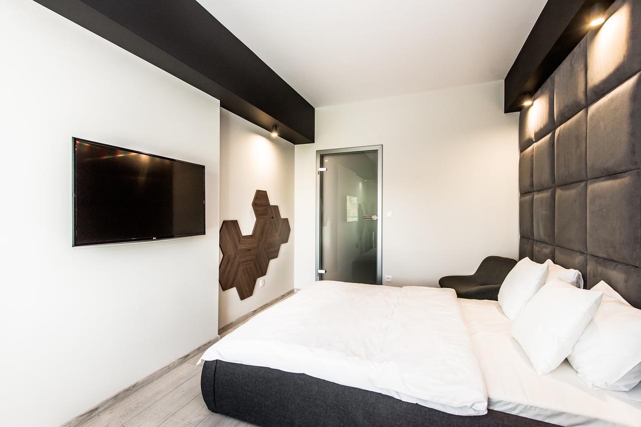 Super-Apartamenty Exclusive Poznan Bagian luar foto